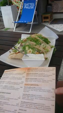 Otini