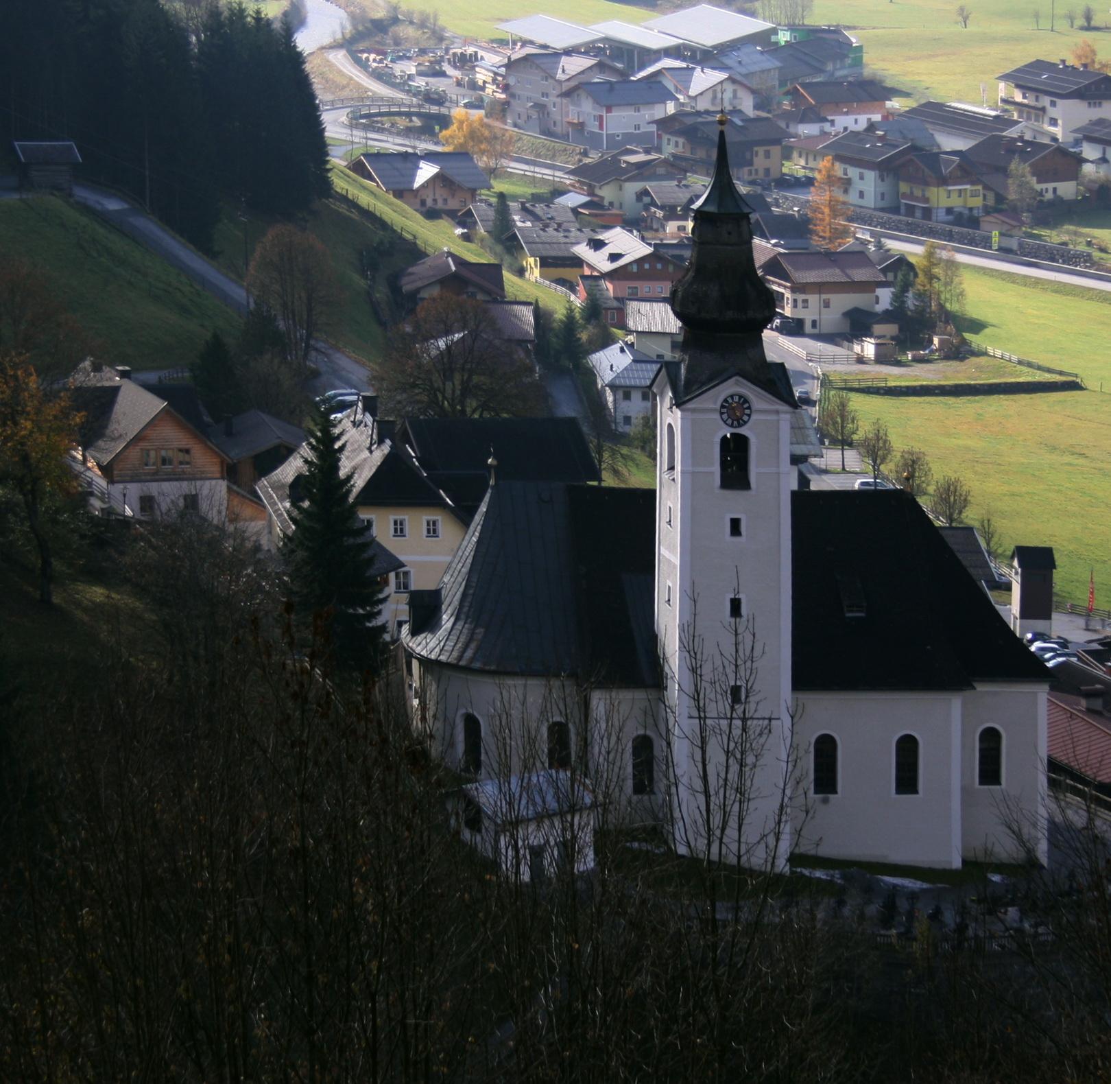 Kath. Pfarrkirche hll. Martin und Ulrich