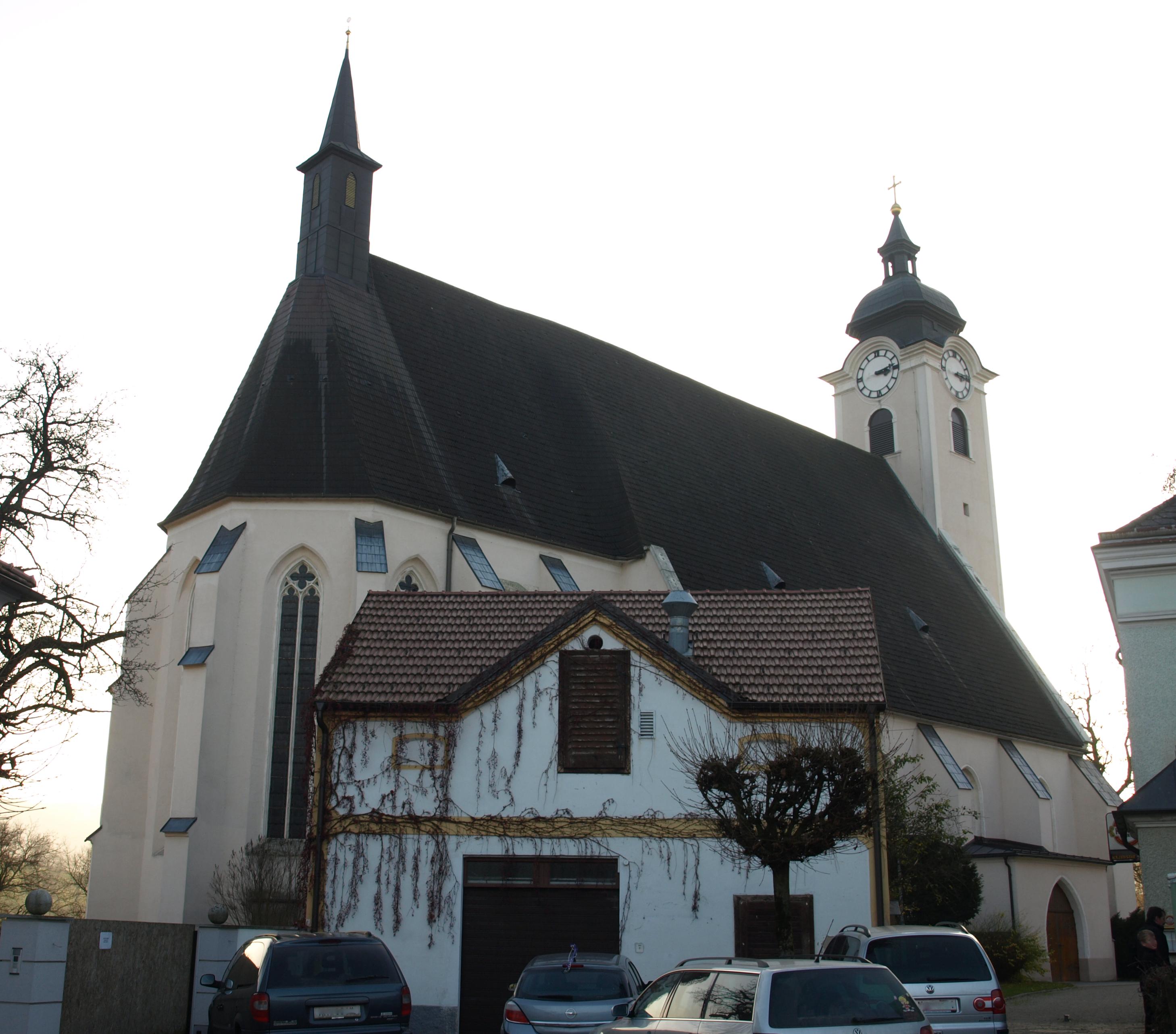 Kath. Pfarrkirche Mariae Himmelfahrt