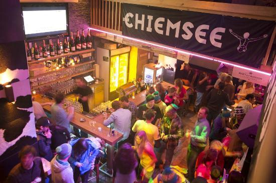 Apres Ski Lounge Freeride