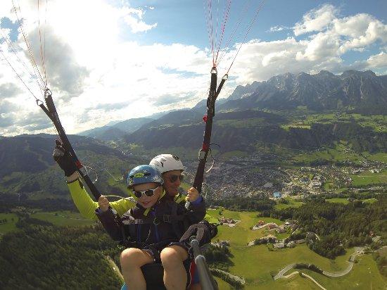 Airsthetik - Paragliding School