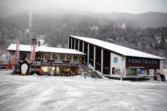 Outdoor Zone Venet