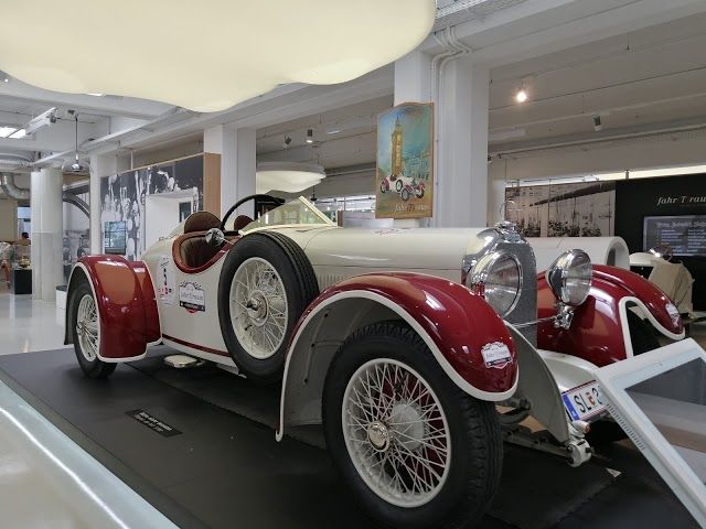 Ferdinand Porsche Erlebniswelten fahrraum